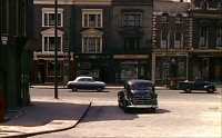 The taxi, about to turn from Vernon Rise into King�s Cross Road